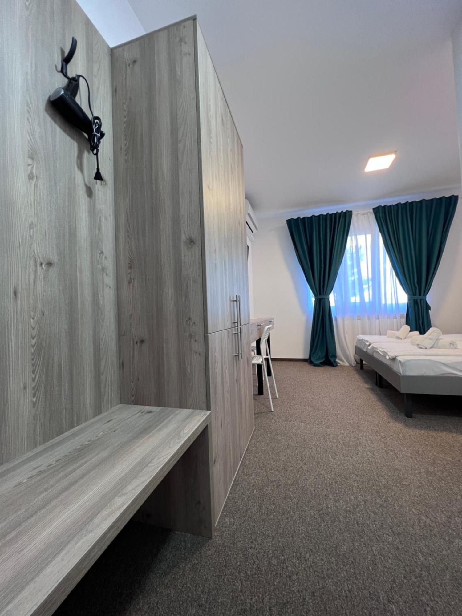 Stef Rooms Tirgu Frumos Dış mekan fotoğraf