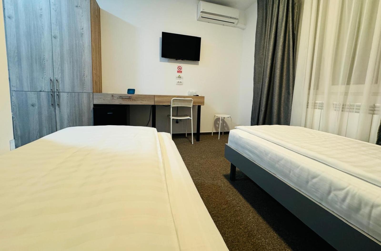 Stef Rooms Tirgu Frumos Dış mekan fotoğraf